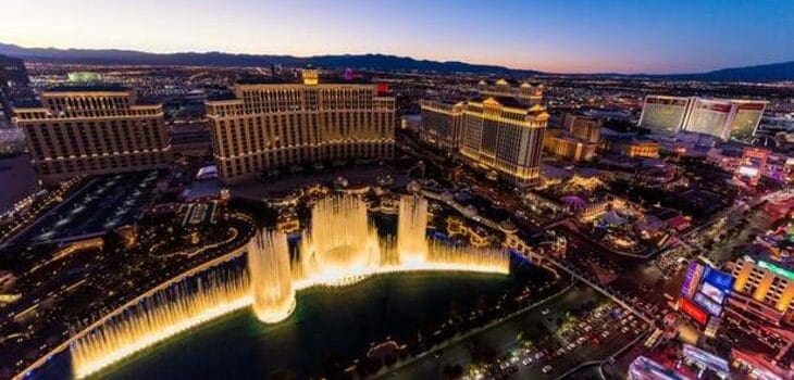 20 BEST Things to do in Las Vegas [2022 UPDATED]