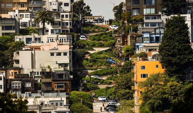 Lombard Street san francisco