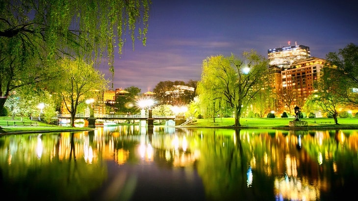 Things to do in Boston at night