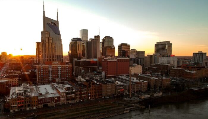 13 Areas to Avoid in Nashville, TN [TOURIST SAFETY GUIDE]